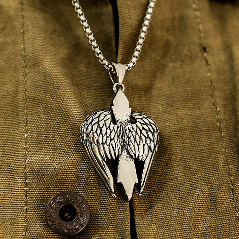 Green Eyes Feather Punk Stainless Steel Men's Pendant